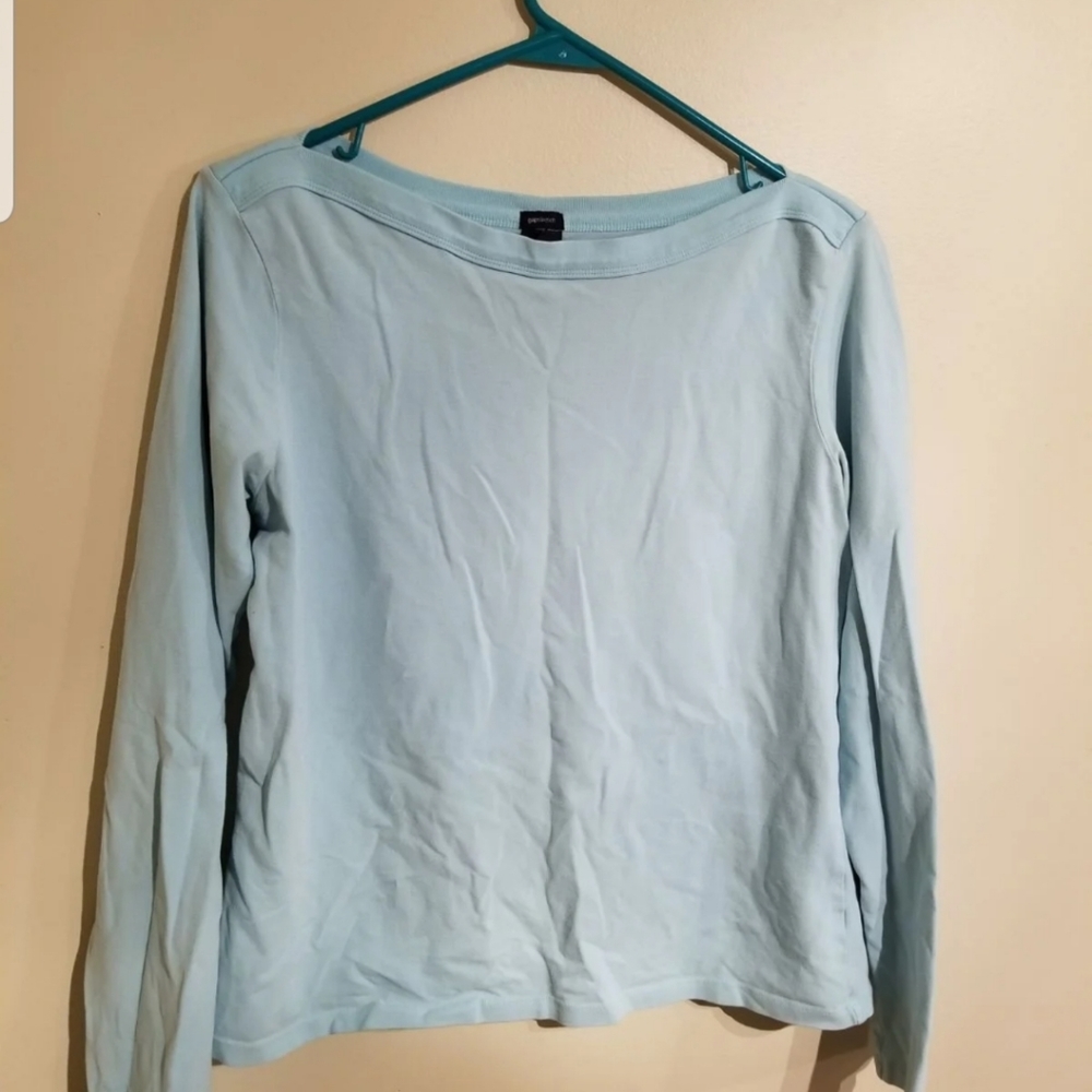 Long sleeve women's top